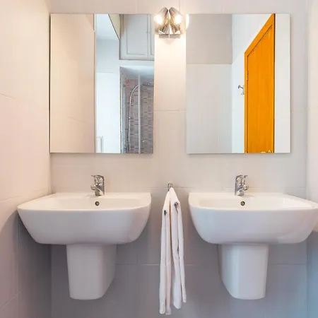 Apartment Finestra Sul Vesuvio By Wonderful Italy Naples